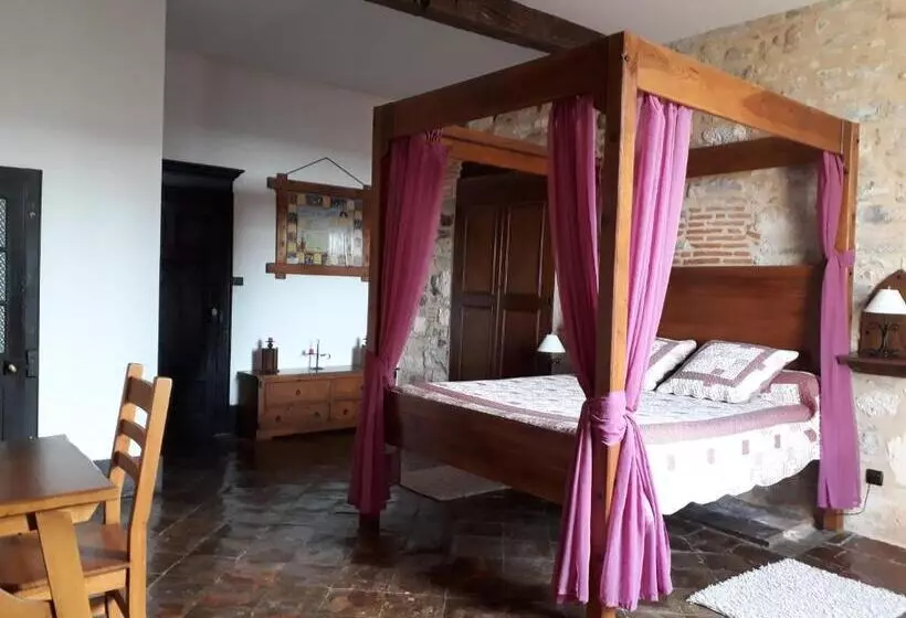ベッドアンドブレックファースト Chambres D'hôtes L'escuelle Des Chevaliers
