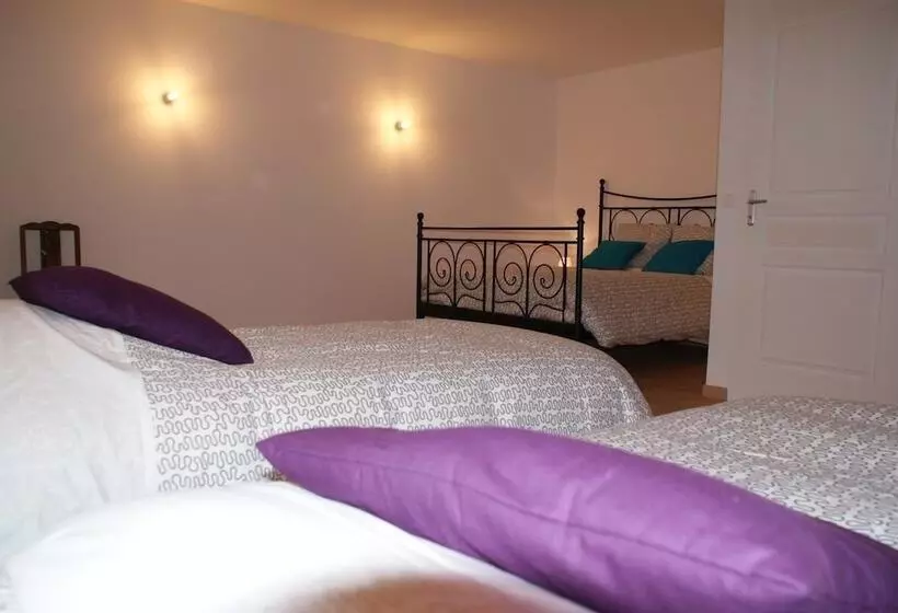 Aamiaismajoitus (B&B) Crezilles Hotes