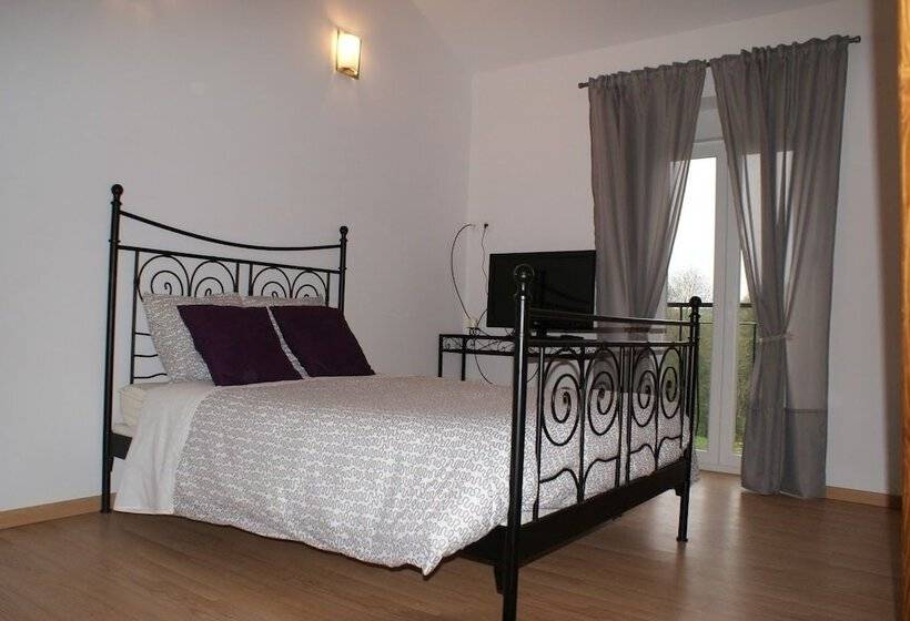 مبيت وإفطار Crezilles Hotes