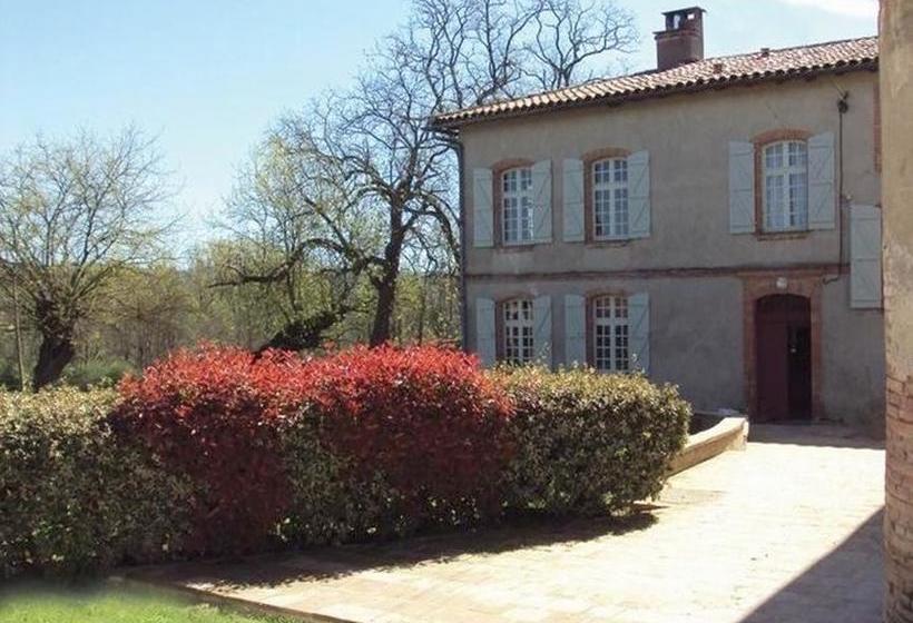 Aamiaismajoitus (B&B) Domaine De Belcayre