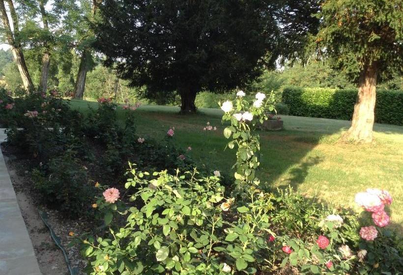 Aamiaismajoitus (B&B) Domaine De Belcayre