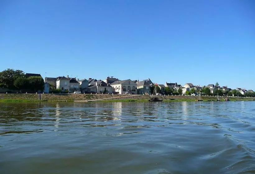 Aamiaismajoitus (B&B) Escale De Loire