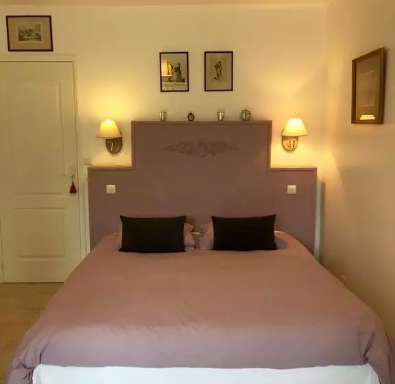 Aamiaismajoitus (B&B) Ferme De Riou