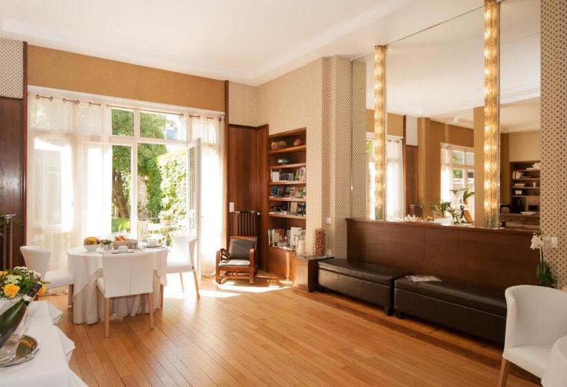 住宿加早餐 La Demeure Des Sacres Cathédrale