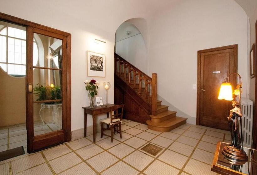 住宿加早餐 La Demeure Des Sacres Cathédrale