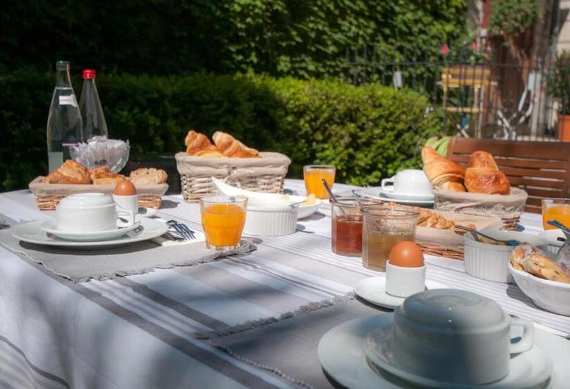 住宿加早餐 La Demeure Des Sacres Cathédrale