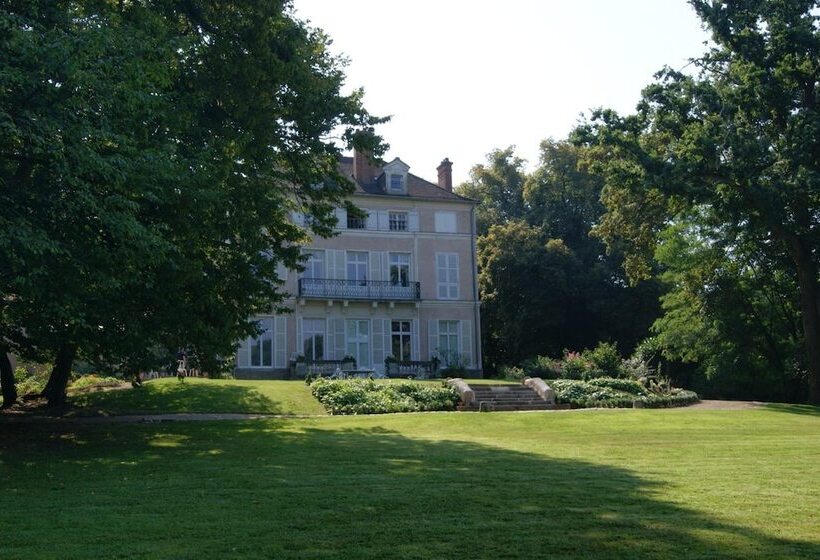 مبيت وإفطار Le Château De La Vierge