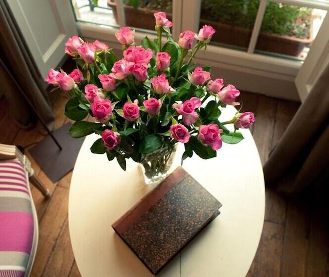 مبيت وإفطار Le Château De La Vierge