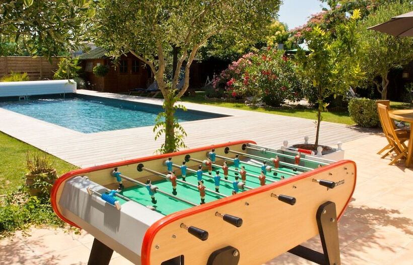 Bed and Breakfast Le Clos Des Romarins