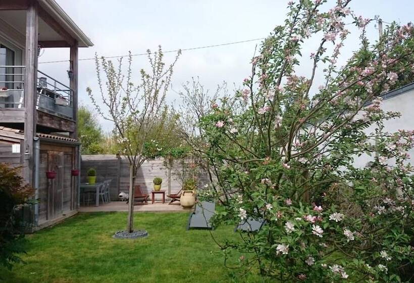 Bed and Breakfast Le Clos Des Romarins