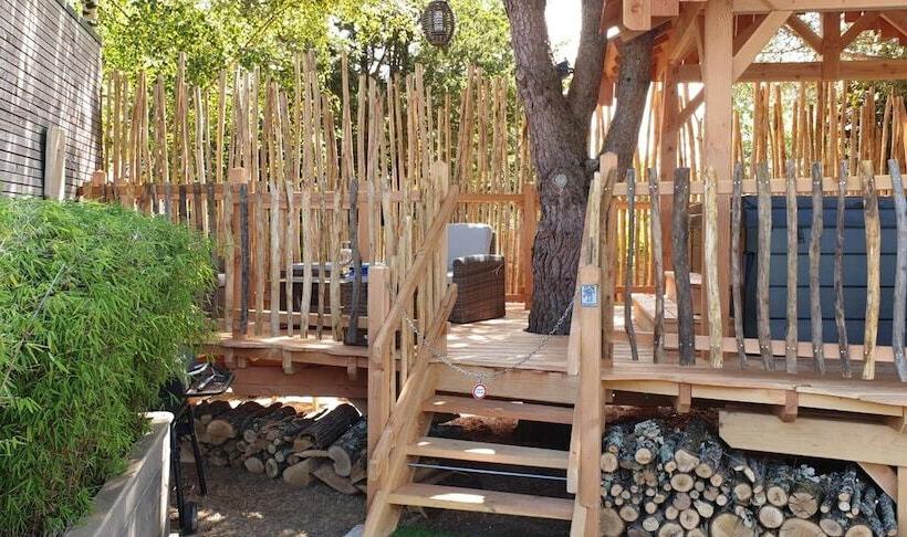 Bed and Breakfast Le Clos Des Romarins