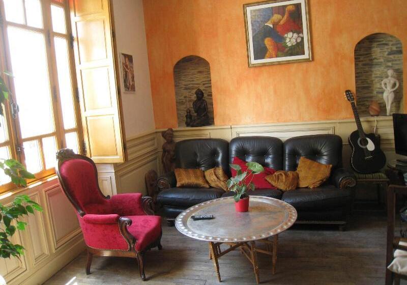 مبيت وإفطار Le Petit Quernon