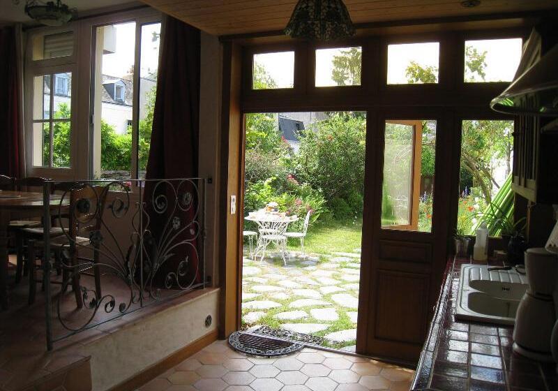 مبيت وإفطار Le Petit Quernon