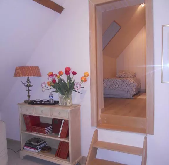 Aamiaismajoitus (B&B) Les Vieux Guays