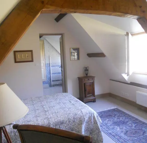 Aamiaismajoitus (B&B) Les Vieux Guays
