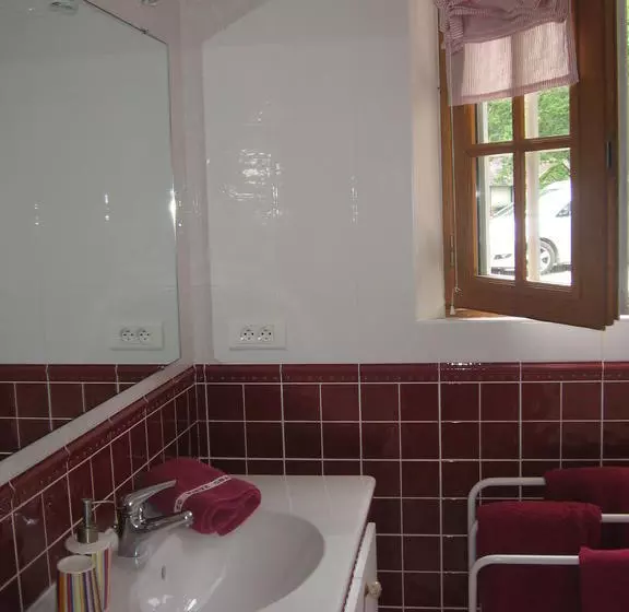 Aamiaismajoitus (B&B) Les Vieux Guays