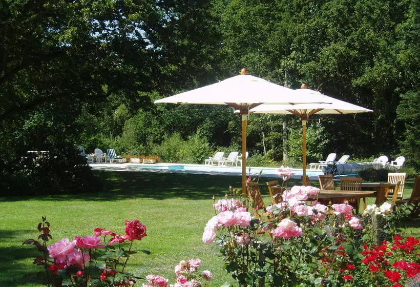 Aamiaismajoitus (B&B) Les Vieux Guays