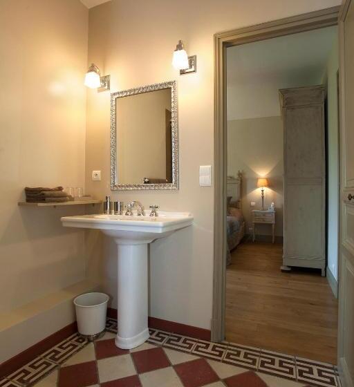 ベッドアンドブレックファースト Maison D Hôtes De Charme Les Bruhasses