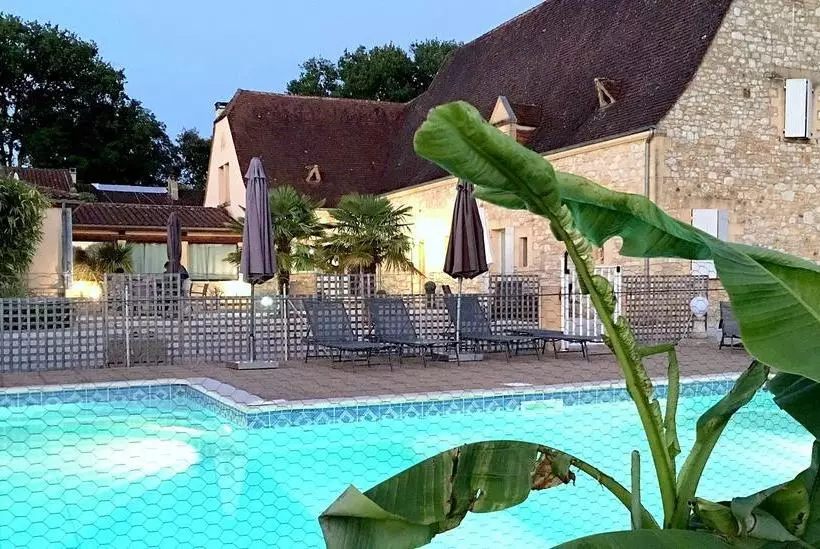 Aamiaismajoitus (B&B) La Barde Montfort, Votre Maison D Hôtes à 4 Kms De Sarlat Dordogne