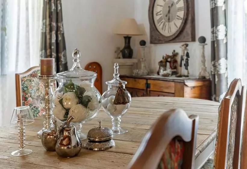 Aamiaismajoitus (B&B) La Barde Montfort, Votre Maison D Hôtes à 4 Kms De Sarlat Dordogne