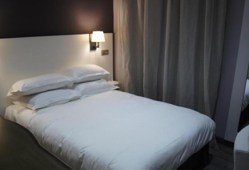 هتل Auberge Du Cheval Blanc