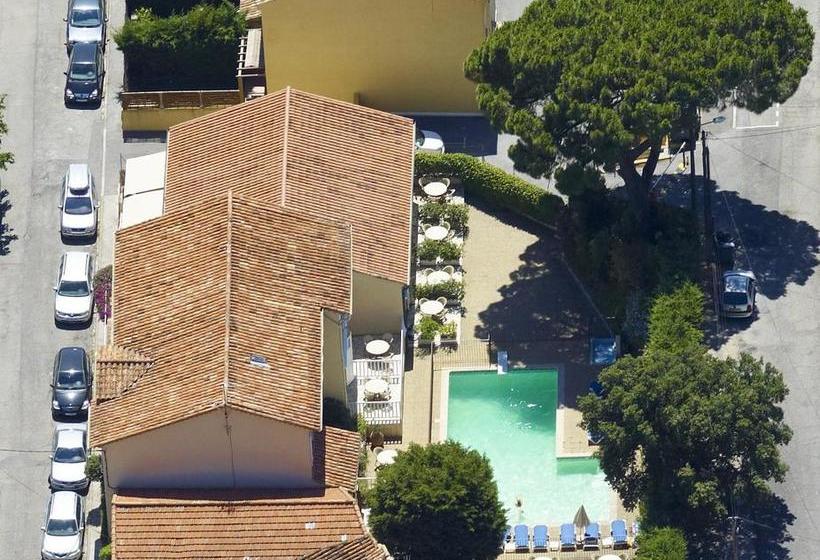 호텔 Hôtel Lou Paouvadou