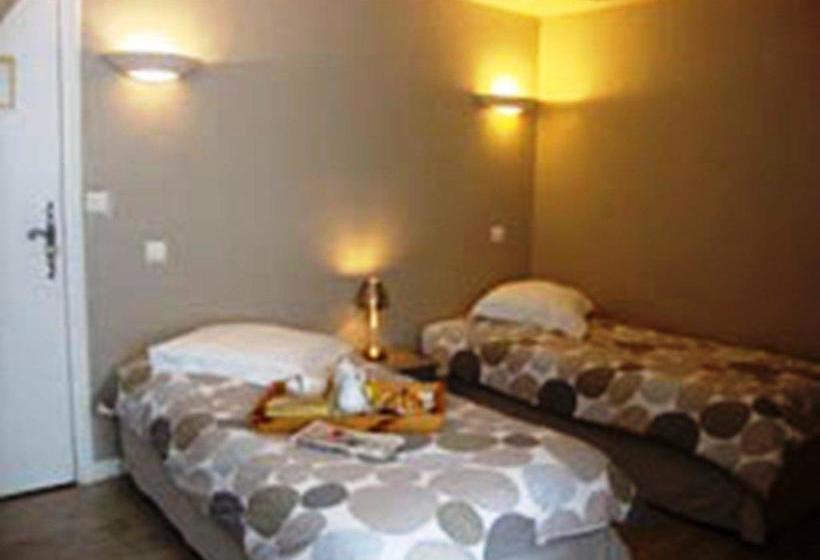 호텔 Hôtel Restaurant De La Place