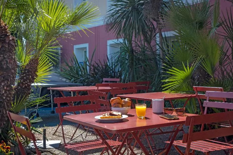 هتل Ibis Budget Fréjus Capitou