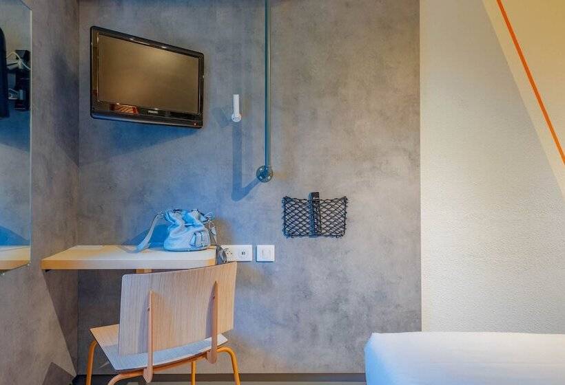 Hotelli Ibis Budget Lyon Est Saint Quentin Fallavier