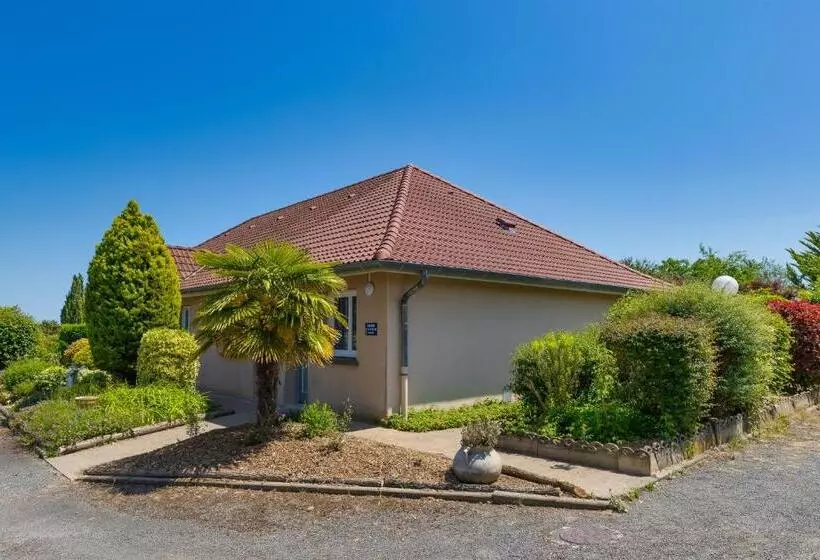 Hotelli Villa