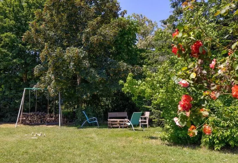Hotelli Villa