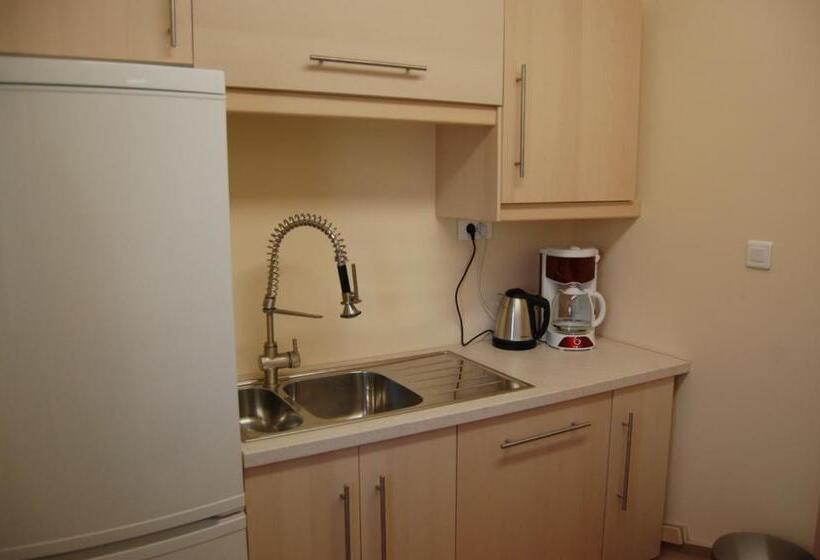 Bed and Breakfast Douce France 82