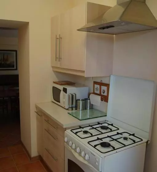 Aamiaismajoitus (B&B) Douce France 82