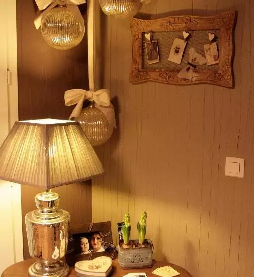 تختخواب و صبحانه Chambre D Hotes La Villa Molina