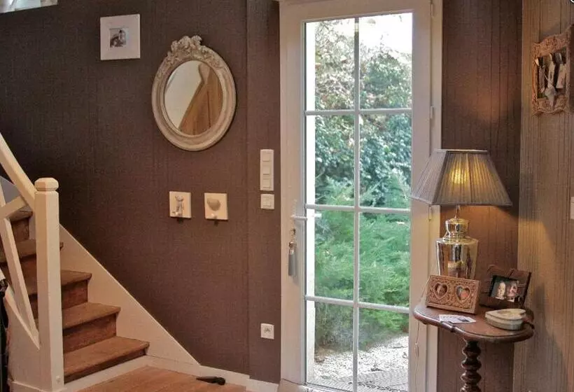 تختخواب و صبحانه Chambre D Hotes La Villa Molina