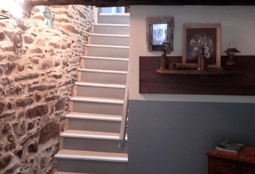 住宿加早餐  Gites De La Riaudaie