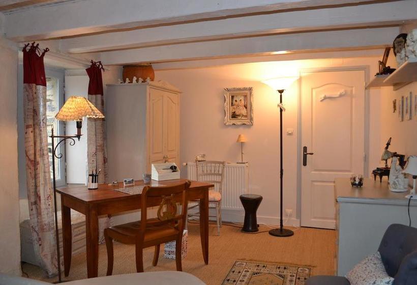 住宿加早餐  Gites De La Riaudaie