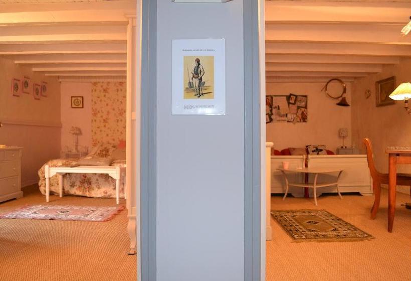 住宿加早餐  Gites De La Riaudaie