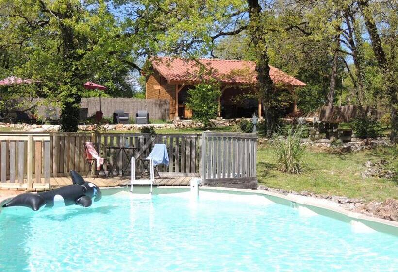 ベッドアンドブレックファースト Chambre D'hôte L'arrivée