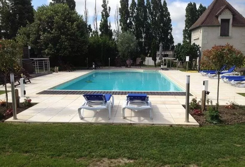 ベッドアンドブレックファースト Chambres D'hôtes Au Clos De Beaulieu
