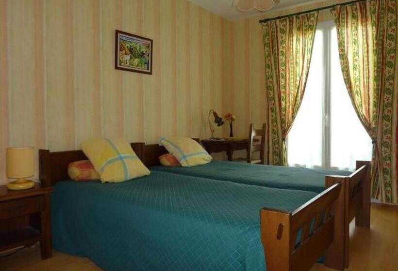 Bed and Breakfast Chambres D'hôtes De L'auraine