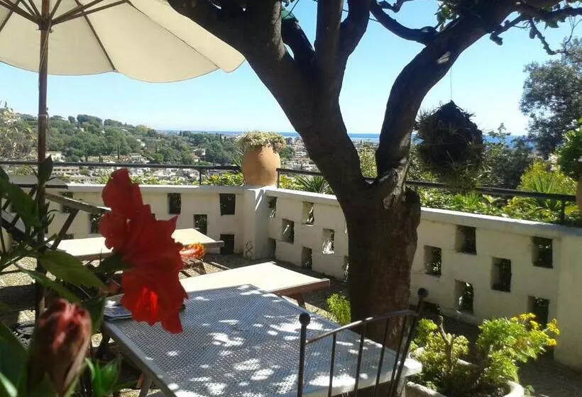 ベッドアンドブレックファースト Chambres D'hôtes Les Terrasses Du Soleil