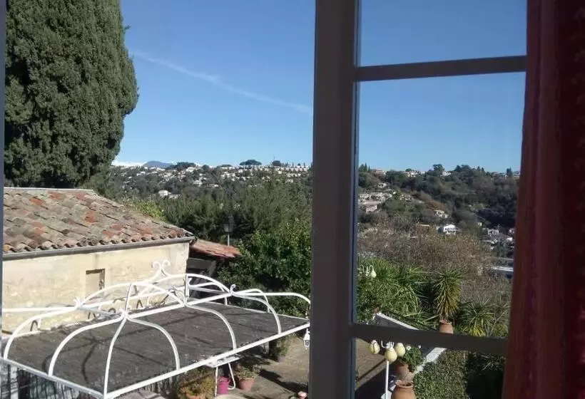 ベッドアンドブレックファースト Chambres D'hôtes Les Terrasses Du Soleil