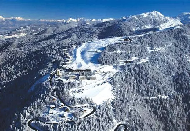 Aamiaismajoitus (B&B) Ferme Auberge Du Bessard