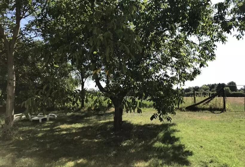 Aamiaismajoitus (B&B) La Ferme Aux Biches