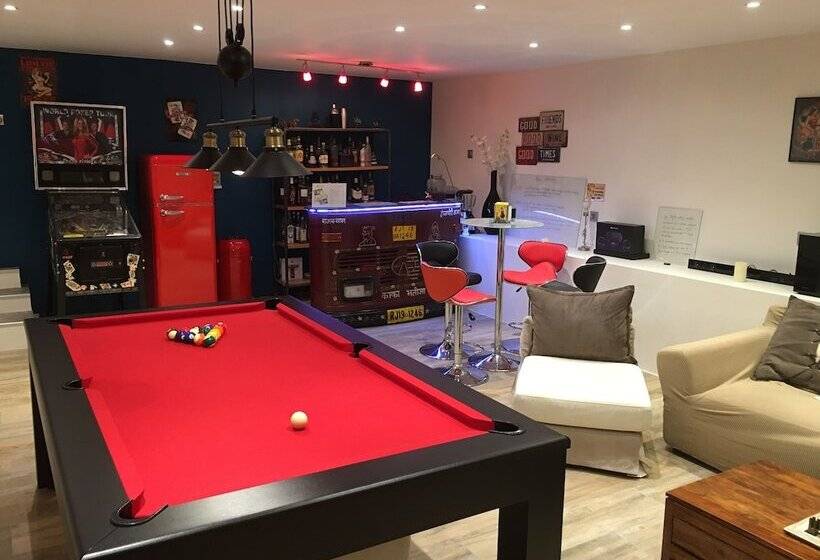 ベッドアンドブレックファースト La Forestière