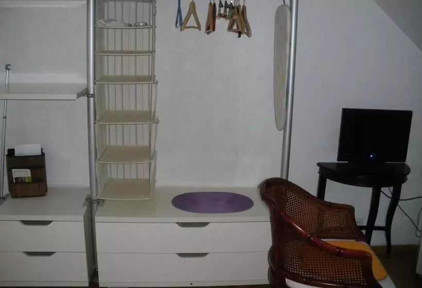 Aamiaismajoitus (B&B) La Grande Menuère