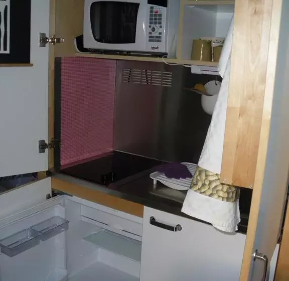 Aamiaismajoitus (B&B) La Grande Menuère