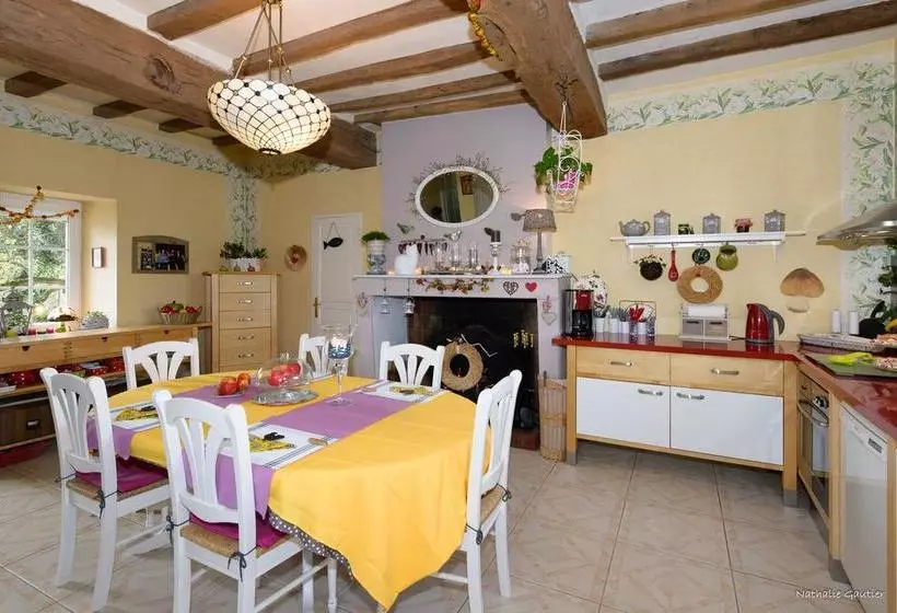 Aamiaismajoitus (B&B) La Grande Menuère