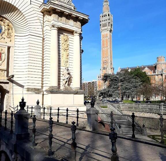 تختخواب و صبحانه La Villa 30